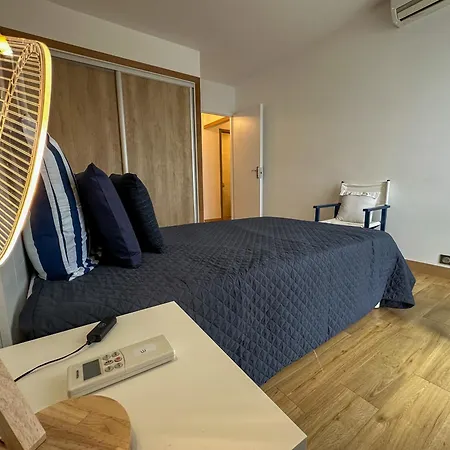 Vue Mer, Face Port, Proximite Centre Et *